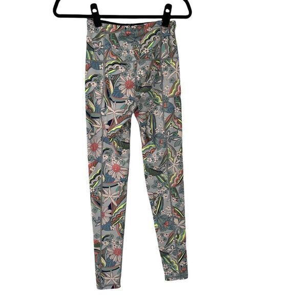 Victoria Secret Sport Knock Out Leggings XS - Picture 1 of 7